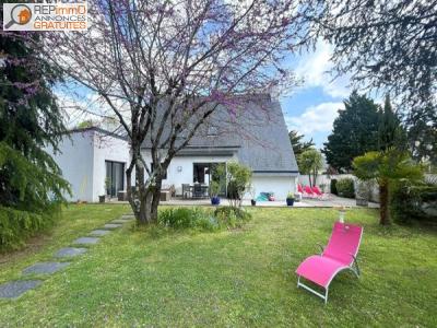 For rent Vannes 6 rooms 162 m2 Morbihan (56000) photo 0