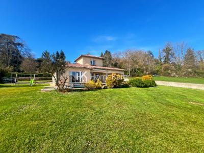 For sale Saint-gaudens 5 rooms 142 m2 Haute garonne (31800) photo 0
