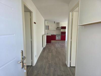 For sale Breuillet 4 rooms 81 m2 Charente maritime (17920) photo 3