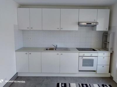 For sale Royan 3 rooms 57 m2 Charente maritime (17200) photo 2