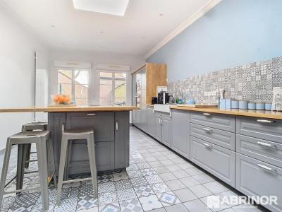 For sale Tourcoing 7 rooms 162 m2 Nord (59200) photo 3