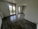 For rent Apartment Vaulx-en-velin 63 m2 3 pieces