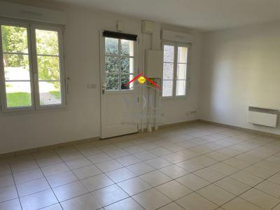 For sale Meru 3 rooms 69 m2 Oise (60110) photo 1