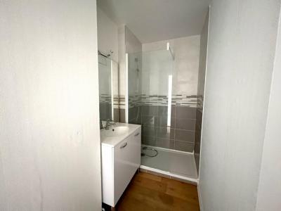 For rent Roanne 3 rooms 58 m2 Loire (42300) photo 4