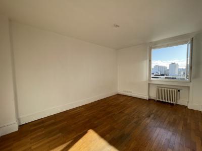 For rent Lyon-8eme-arrondissement 1 room 31 m2 Rhone (69008) photo 0