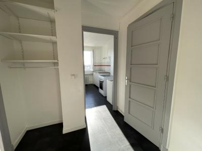 Louer Appartement Lyon-8eme-arrondissement Rhone