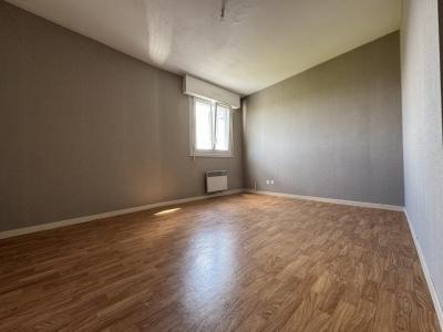 For sale Terville 3 rooms 82 m2 Moselle (57180) photo 1