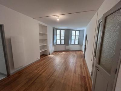 For rent Avignon 1 room 38 m2 Vaucluse (84000) photo 0