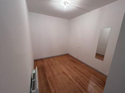 For rent Avignon 1 room 38 m2 Vaucluse (84000) photo 3