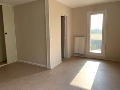 For sale Bourgueil 3 rooms 66 m2 Indre et loire (37140) photo 0