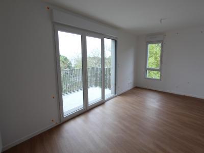 For rent Nantes 3 rooms 62 m2 Loire atlantique (44300) photo 0