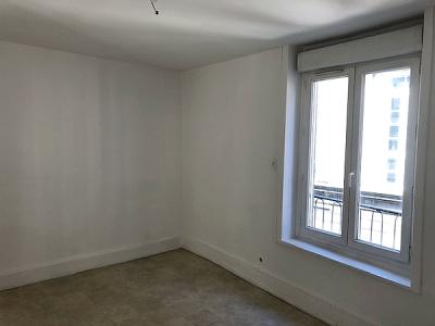 For rent Clermont-ferrand 2 rooms 37 m2 Puy de dome (63000) photo 3