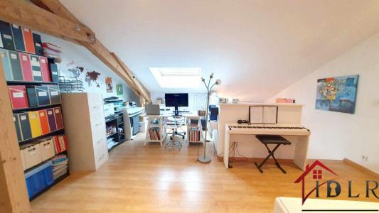 For sale Oyonnax 5 rooms 175 m2 Ain (01100) photo 2
