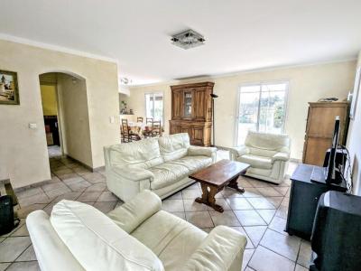 For sale Pertuis 6 rooms 138 m2 Vaucluse (84120) photo 4