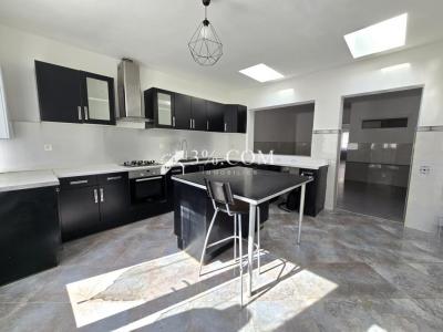 For sale Tourcoing 5 rooms 131 m2 Nord (59200) photo 1