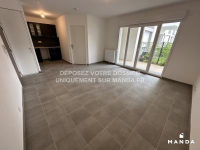 For rent Pontault-combault 2 rooms 42 m2 Seine et marne (77340) photo 3