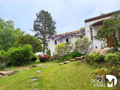 For sale Saint-jean-de-boiseau 6 rooms 184 m2 Loire atlantique (44640) photo 1
