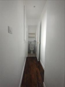 For rent Melun 2 rooms 37 m2 Seine et marne (77000) photo 3