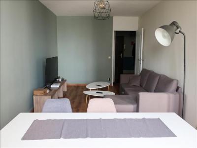 Louer Appartement Lyon-8eme-arrondissement 554 euros
