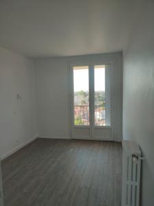 For rent Bouscat 4 rooms 70 m2 Gironde (33110) photo 1
