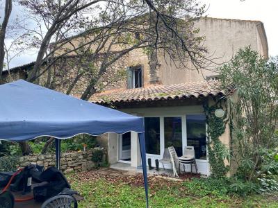 Acheter Maison 520 m2 Saint-pons-de-mauchiens