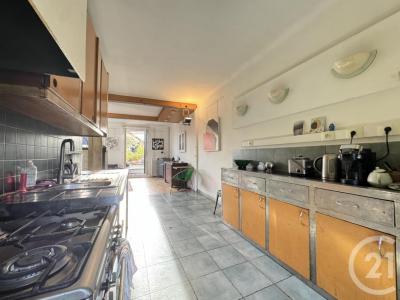 For sale Fontenay-sous-bois 5 rooms 142 m2 Val de Marne (94120) photo 3