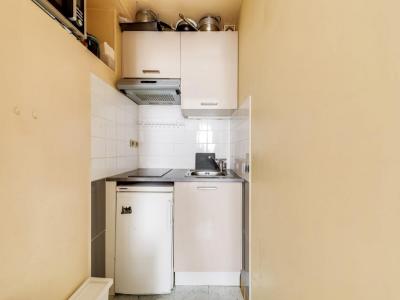 For rent Paris-10eme-arrondissement 1 room 16 m2 Paris (75010) photo 3