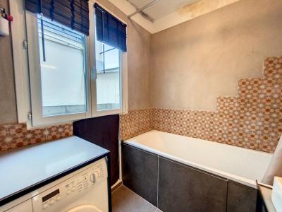 For rent Paris-11eme-arrondissement 2 rooms 38 m2 Paris (75011) photo 3
