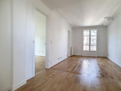 For rent Paris-12eme-arrondissement 2 rooms 39 m2 Paris (75012) photo 2