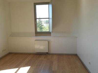 For rent Custines 3 rooms 72 m2 Meurthe et moselle (54670) photo 2