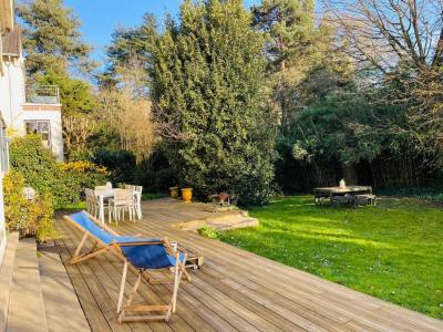 For sale Fontenay-aux-roses 6 rooms 170 m2 Hauts de Seine (92260) photo 0