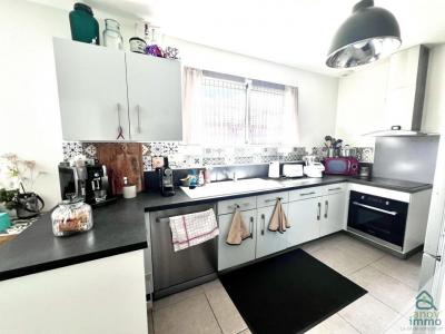 For sale Mignaloux-beauvoir 5 rooms 104 m2 Vienne (86550) photo 3