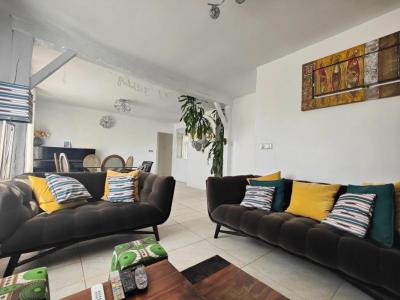 For sale Clayes-sous-bois 5 rooms 110 m2 Yvelines (78340) photo 2