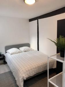 For rent Paris-3eme-arrondissement 1 room 15 m2 Paris (75003) photo 0