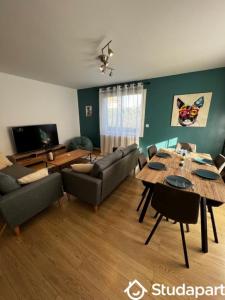 For rent Pessac 1 room 11 m2 Gironde (33600) photo 0