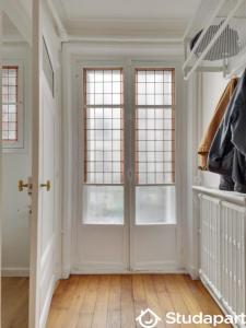 For rent Paris-20eme-arrondissement 1 room 100 m2 Paris (75020) photo 1