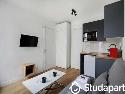 For rent Paris-17eme-arrondissement 1 room 14 m2 Paris (75017) photo 1