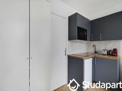 For rent Paris-17eme-arrondissement 1 room 14 m2 Paris (75017) photo 4