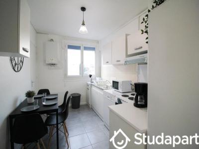 For rent Villeurbanne 1 room 11 m2 Rhone (69100) photo 0