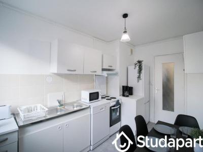 For rent Villeurbanne 1 room 11 m2 Rhone (69100) photo 2