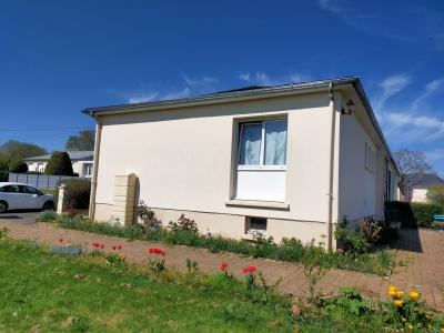 For sale 4 rooms 94 m2 Mayenne (53700) photo 3