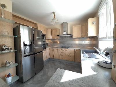For sale 7 rooms 194 m2 Oise (60100) photo 1