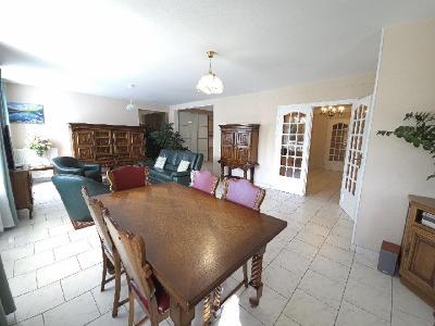 For sale 7 rooms 194 m2 Oise (60100) photo 3