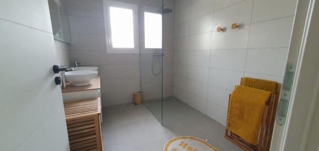 For sale ENTRE BZIERS ET PEZENAS 4 rooms 105 m2 Herault (34290) photo 3