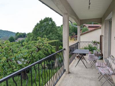 For sale Prox centre du village 5 rooms 124 m2 Rhone (69690) photo 2