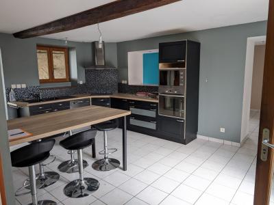 For sale DANS HAMEAU AU CALME 7 rooms 165 m2 Rhone (69690) photo 2