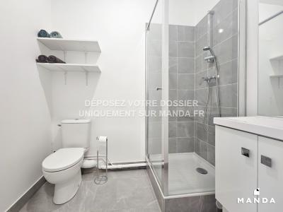 For rent Courbevoie 2 rooms 29 m2 Hauts de Seine (92400) photo 1