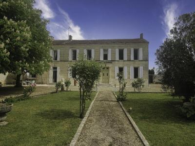 For sale Courcerac 8 rooms 283 m2 Charente maritime (17160) photo 1