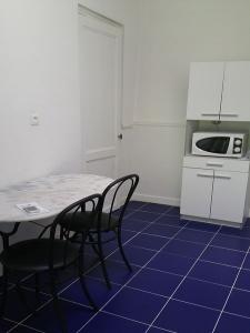 For rent Arveyres 1 room 25 m2 Gironde (33500) photo 0