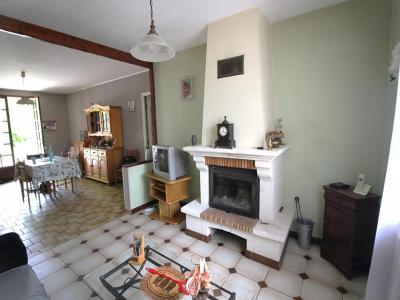 For sale Jarnac-champagne 5 rooms 102 m2 Charente maritime (17520) photo 3